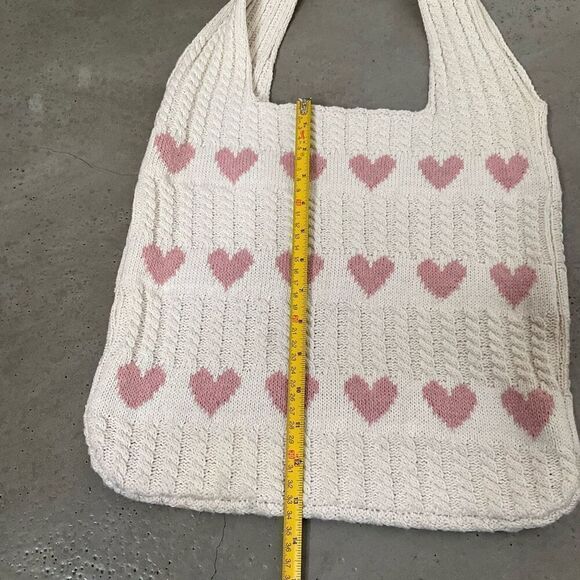 Heart Crochet Pattern Bag - Picture 4 of 5